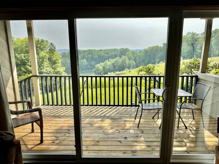 Bellaire, MI Vacation Rentals from 72 Hometogo