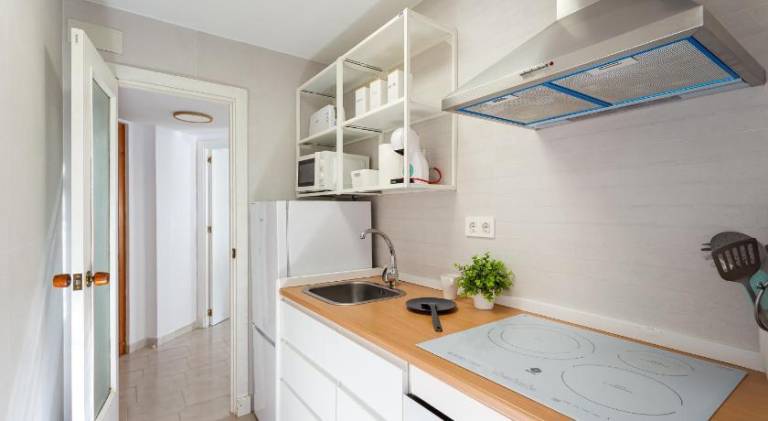 Rental apartment with pool — photo 4
