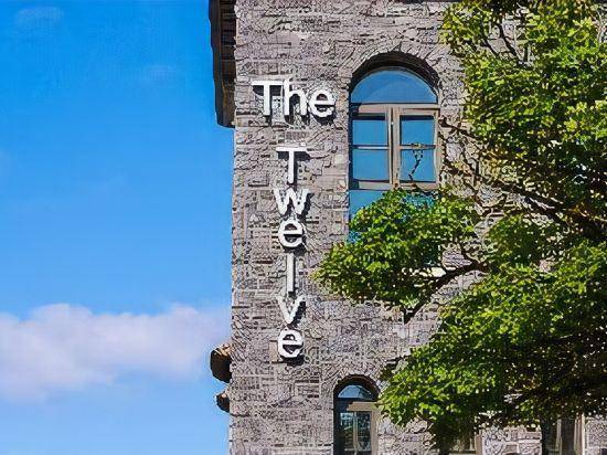 The Twelve Hotel — photo 2