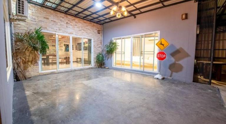 Villa with 6 rooms for 15 persons — photo 4