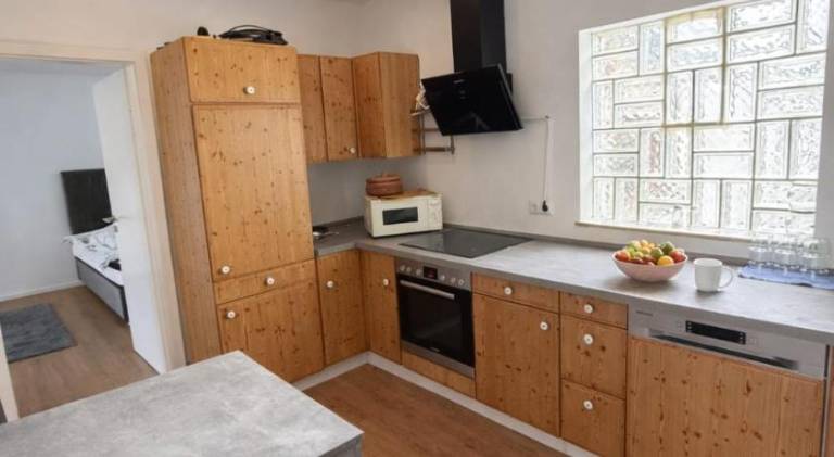 Rental apartment with 4 rooms for 8 persons in Darmstadt
