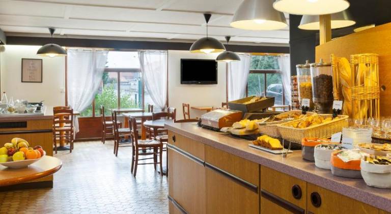 Comfort Hotel Lens - Noyelles Godault — photo 2