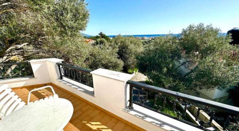 Vacation home with 2 rooms for 5 persons — photo 4