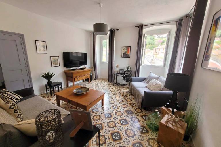 Ferienwohnung in Omessa, Lano für max. 4 Gäste