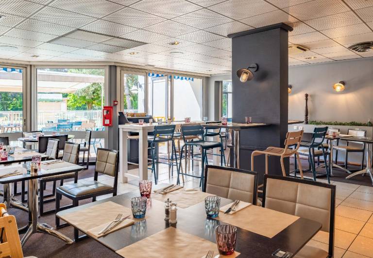B&B HOTEL Lyon Nord 4 etoiles — photo 2