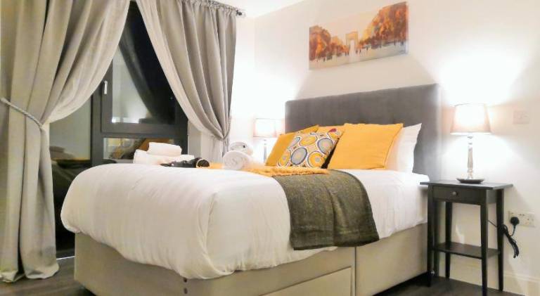 Holiday apartment with 2 rooms for 6 persons in Birmingham