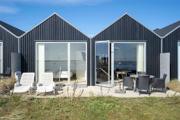 Fully equipped vacation home with garden, sauna & BBQ | Pets allowed in Ringkobing