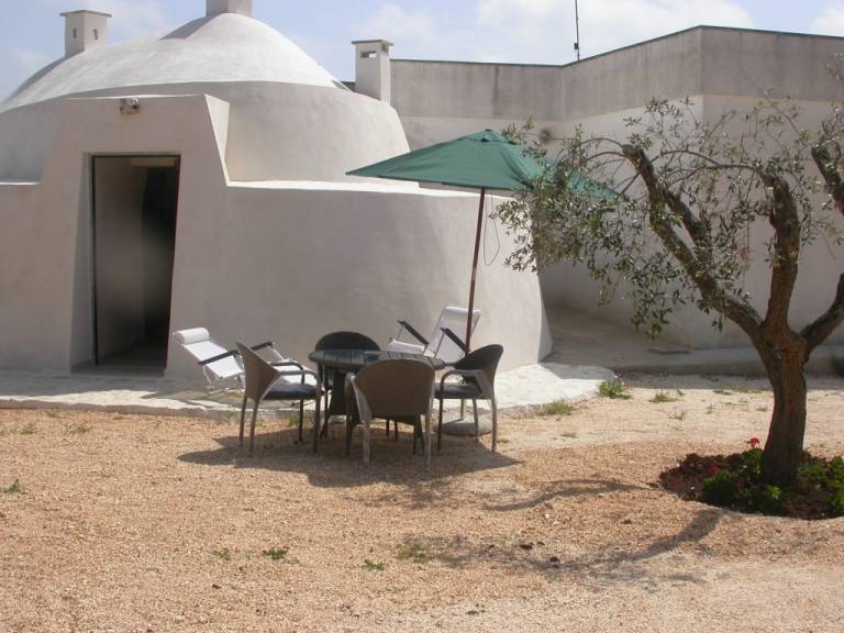 Rental with barbecue & garden | Garden view — photo 3
