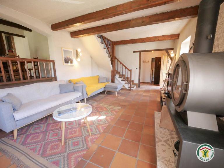 Gite with terrace & yard — photo 4