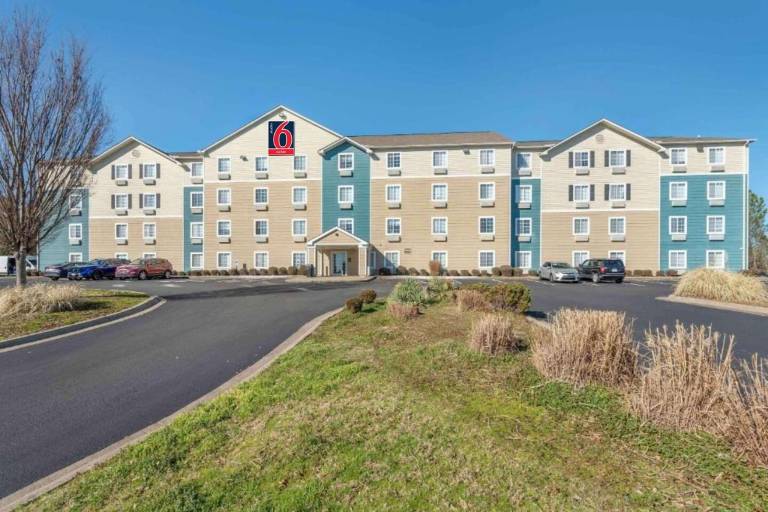 Rental apartment with barbeque in Little Rock, AR