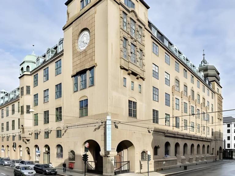 Oslo Apartments - Dronningensgate 15, Part of Forenom in Oslo