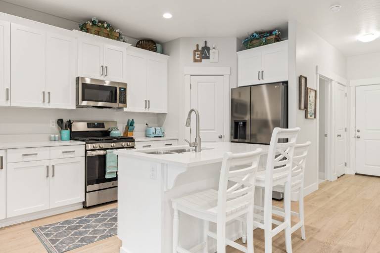 Fully equipped ample house with grill, pool & jacuzzi | Dogs allowed — photo 4