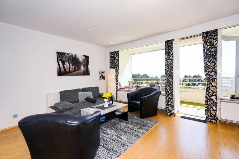 Ferienwohnung mit Pool in Sierksdorf, Ostsee f&uuml;r max. 4 Personen