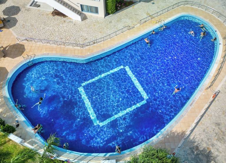 Απαρχοτέλ  Kanali