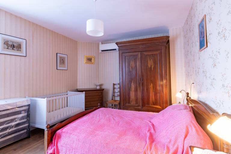 Holiday Home 'Le Haut Picot' with Private Terrace, Wi-Fi and Air Conditioning — photo 4