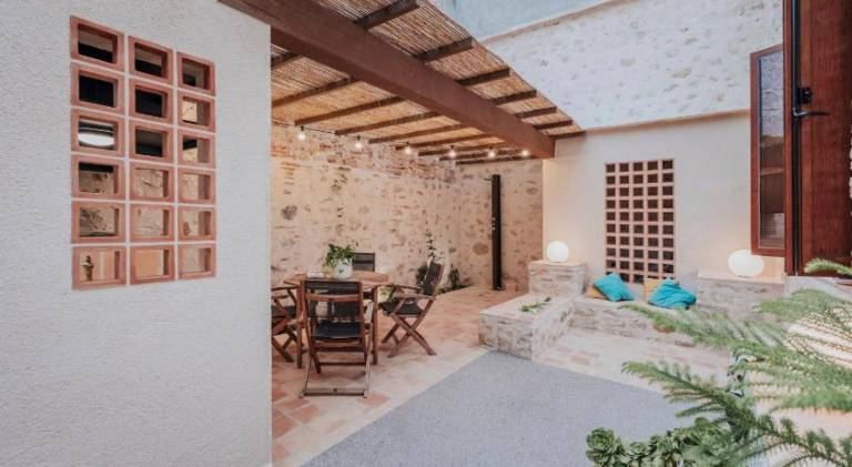 Villa with 4 rooms for 8 persons — photo 2