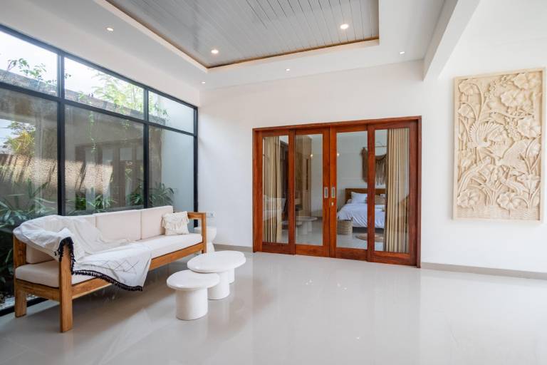 Nice villa with garden, grill & pool | Perfect for remote work | Pets allowed — photo 2