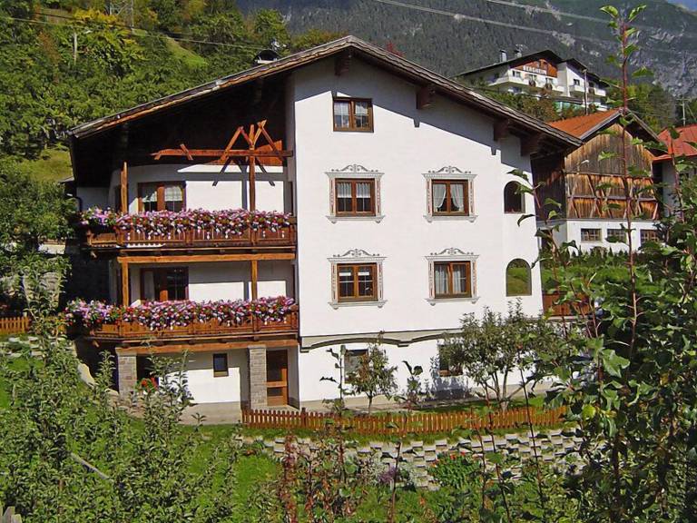 Ferienwohnung Zams
