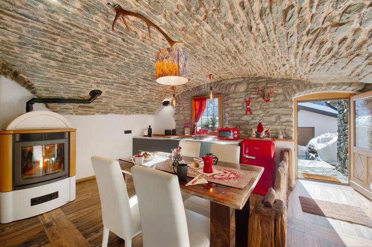 Apartment 'La Cachette' with Mountain View, Private Terrace and Wi-Fi — photo 4