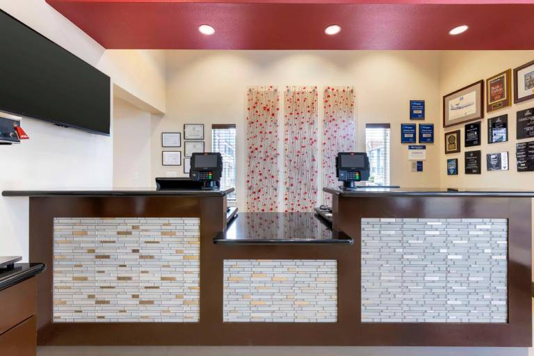 Best Western Fallon Inn & Suites — photo 3