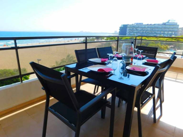 Holiday apartment with patio | Sea view — photo 3