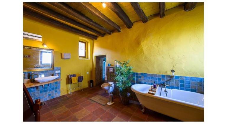 Mas Del Llop Blanc - Dog friendly Hostal Rural - B&B — photo 4