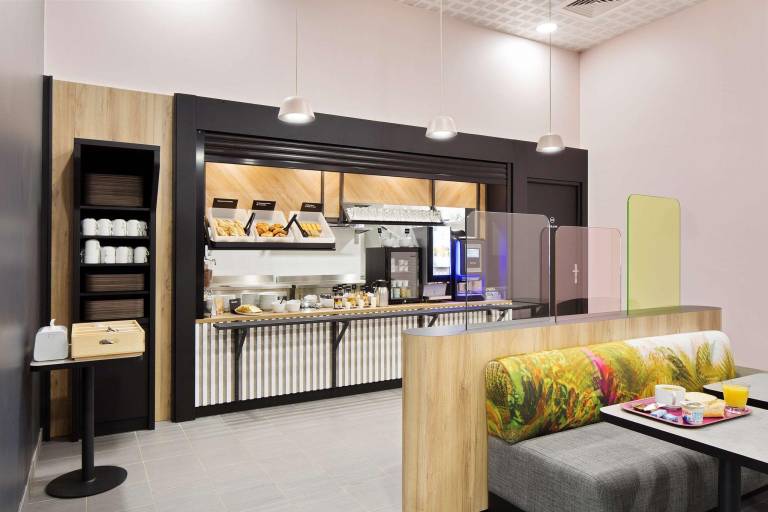 B&B Hotel Bordeaux Centre Gare Saint-Jean — photo 4