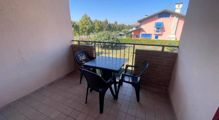 Rental apartment with garden & terrace — photo 3