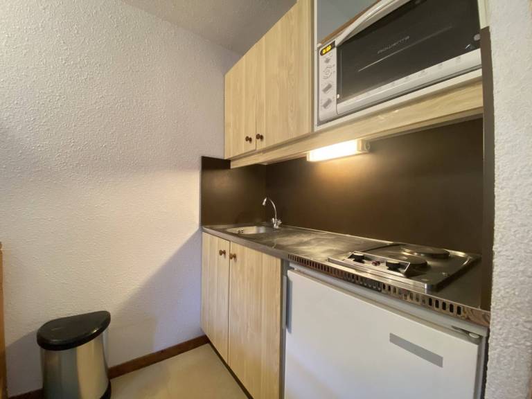 Studio with 1 room for 6 persons — photo 4