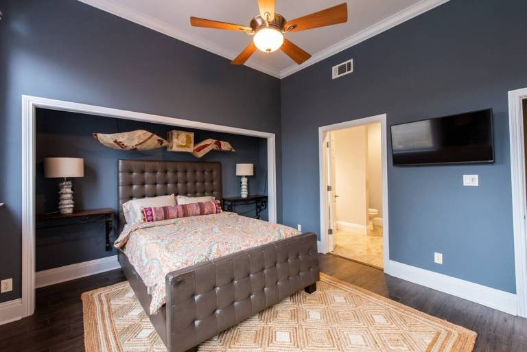 Condo Downtown