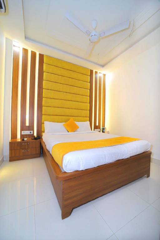 HOTEL THE SHANAYA in Agra