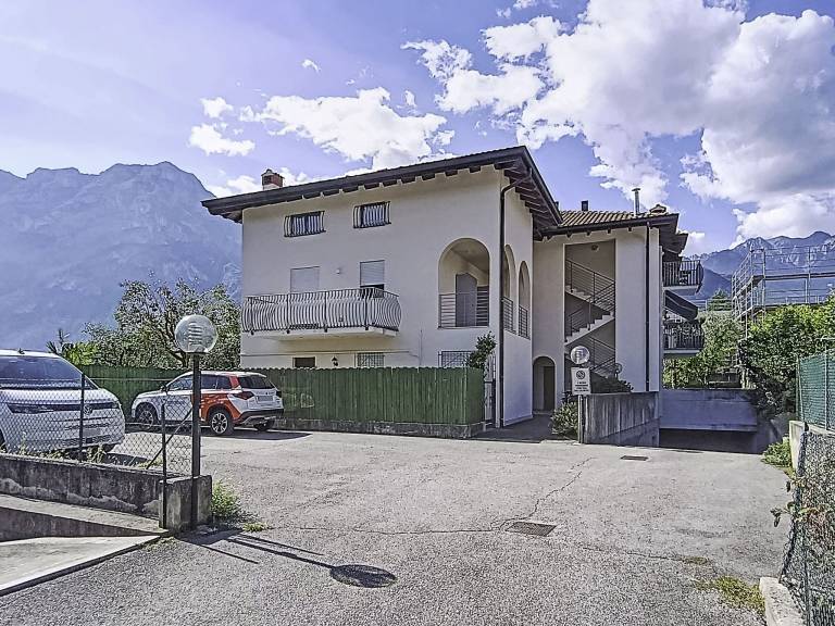 Ferienwohnung mit Hund in San Giorgio, Gardasee für max. 4 Personen Ferienwohnung mit Hund in San Giorgio, Gardasee für max. 4 Personen