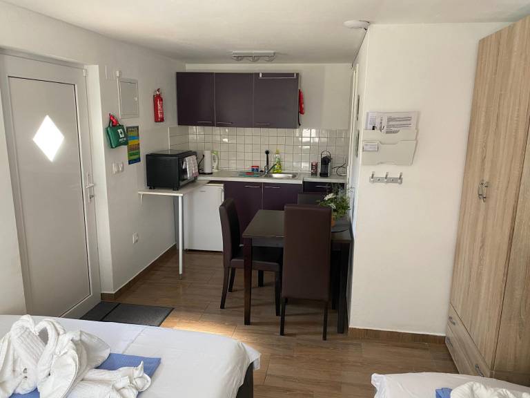 Rental apartment with garden | Dogs allowed — photo 2