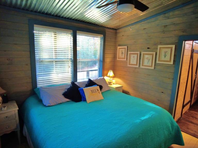 Cabin  Covington
