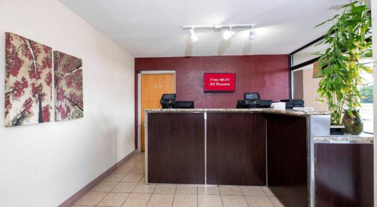 Red Roof Inn Kenly – I-95 — photo 4