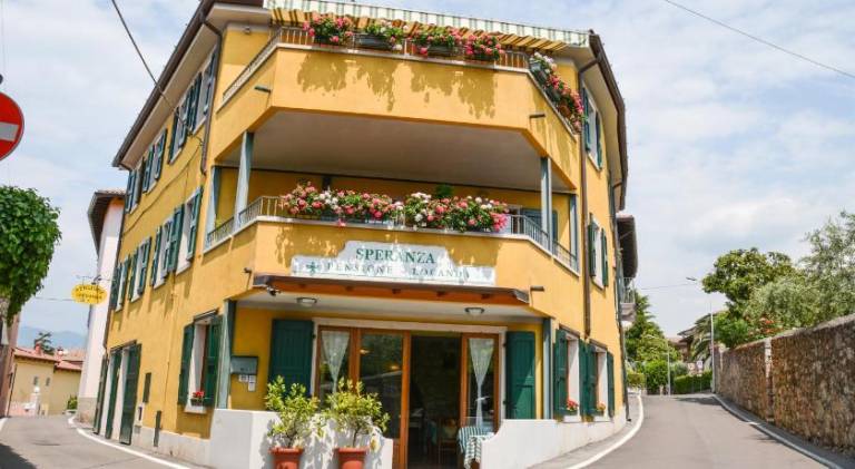 Locanda Speranza in Torri del Benaco