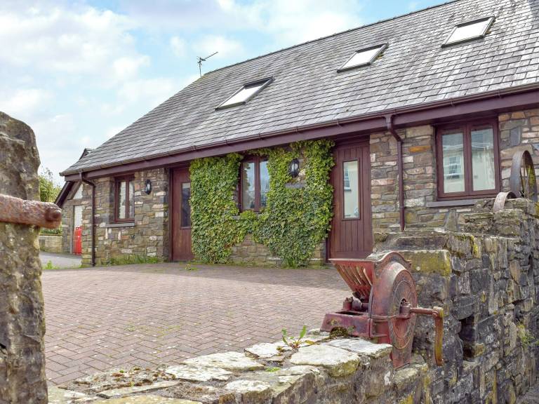 Cottage  Carmarthen