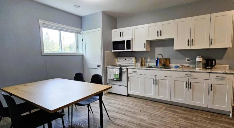 Apartment with 2 rooms for 4 persons — photo 3