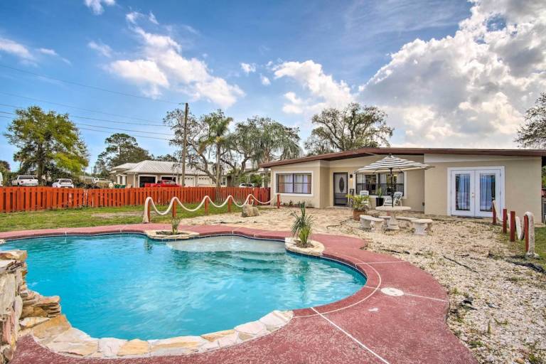 House  Sunny Point
