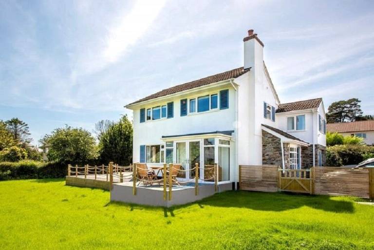 House Saint Austell