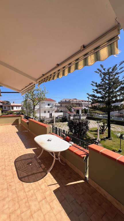 Appartamento Montepaone Lido