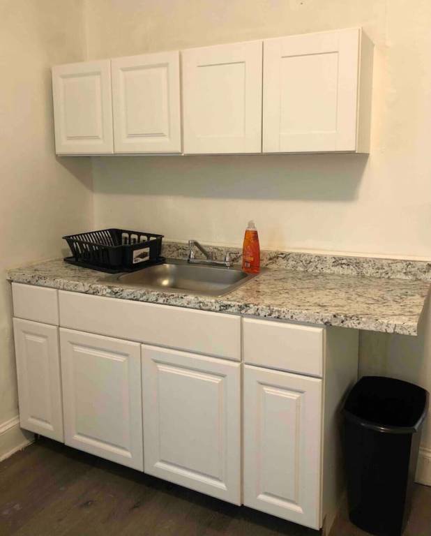 Apartment  Elmwood Park