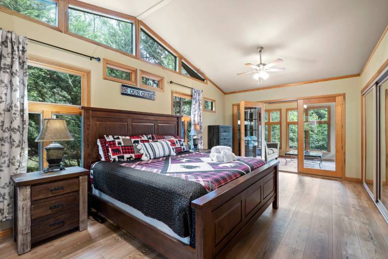 House  Tuckasegee