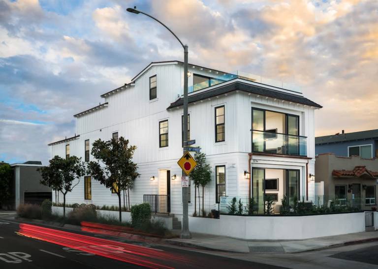 House  Balboa Peninsula