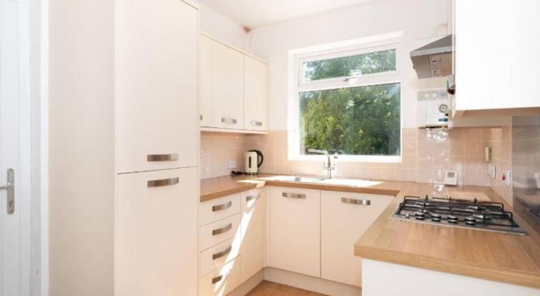 36 Westminster Road Bright & Spacious 2-Bed Home in York with Garden Pass the Keys — photo 5