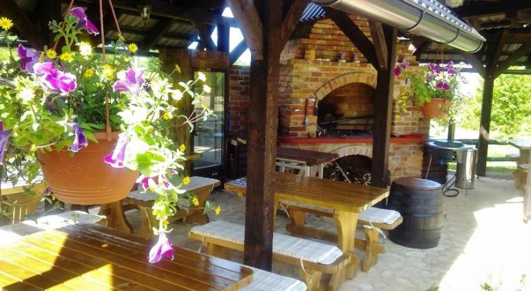 Serviced apartment with sauna, garden & barbecue — photo 5