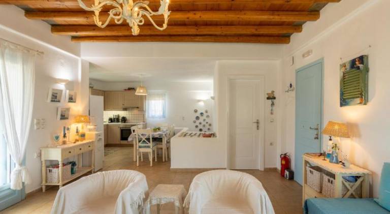 Rental apartment with 3 rooms for 10 persons — photo 2