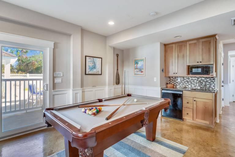 Approx 500 ft to beach access, Private pool, Elevator, Pets — photo 5