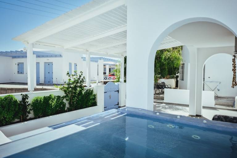 Villa Kamari