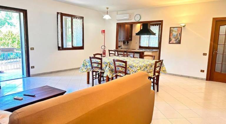House with 1 room for 5 persons in Diano Marina